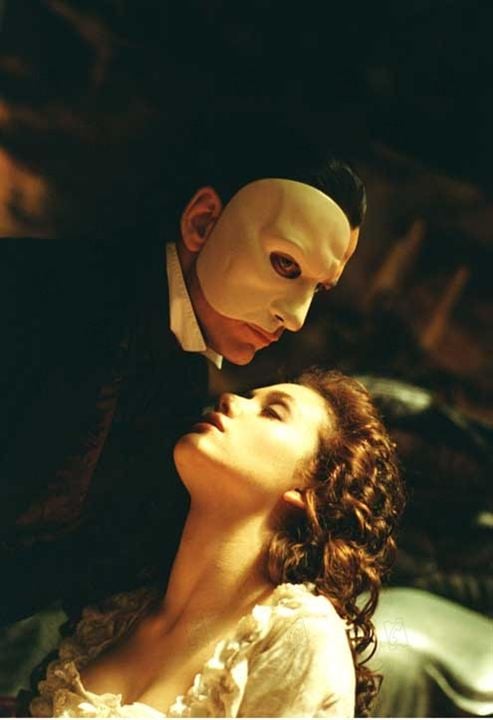 phantom of the opera 2004 streaming