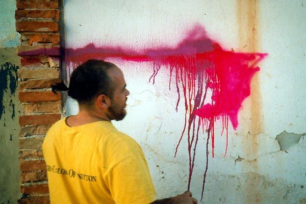 Next : a primer on urban painting : Photo