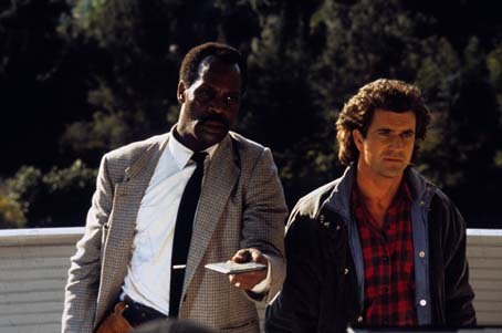 Photo de Mel Gibson - L'Arme fatale 2 : Photo Danny Glover, Mel Gibson ...