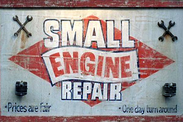 Small Engine Repair : Photo Niall Heery