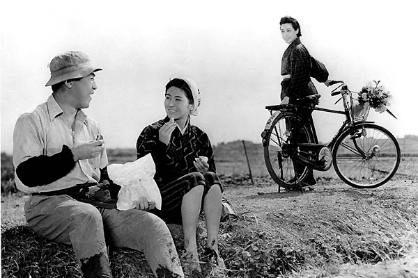 Nuages d'été : Photo Mikio Naruse