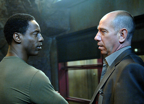 Photo Isaiah Washington, Miguel Ferrer