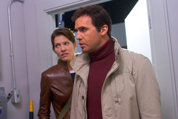 Memory : Photo Bennett Davlin, Tricia Helfer, Billy Zane