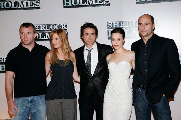 Sherlock Holmes : Photo promotionnelle Kelly Reilly, Robert Downey Jr., Guy Ritchie, Mark Strong, Rachel McAdams