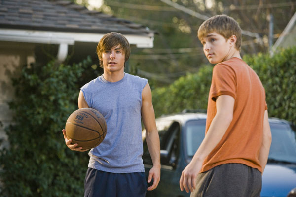17 ans encore : Photo Burr Steers, Zac Efron, Sterling Knight