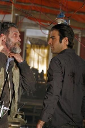Photo John Glover, Zachary Quinto