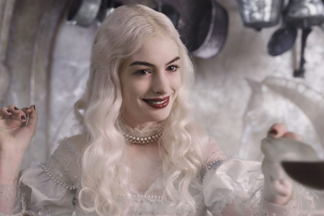 Alice au Pays des Merveilles : Photo Anne Hathaway