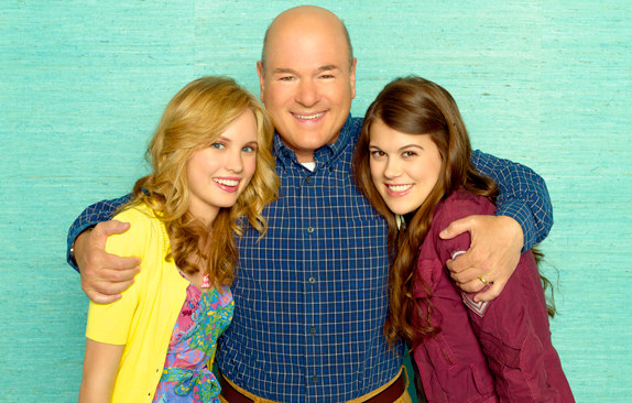 Photo Larry Miller, Lindsey Shaw, Meaghan Martin