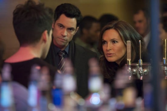 New York Unité Spéciale : Photo Danny Pino, Mariska Hargitay