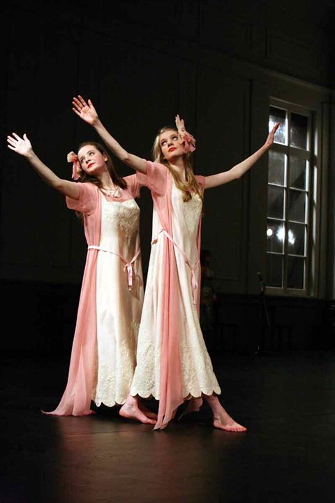 Les Rêves dansants, sur les pas de Pina Bausch : Photo Anne Linsel, Rainer Hoffmann