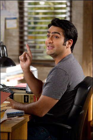 Franklin & Bash : Photo Kumail Nanjiani