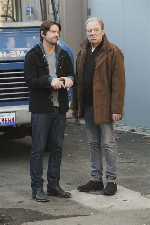 Happy Endings : Photo Michael McKean, Zachary Knighton