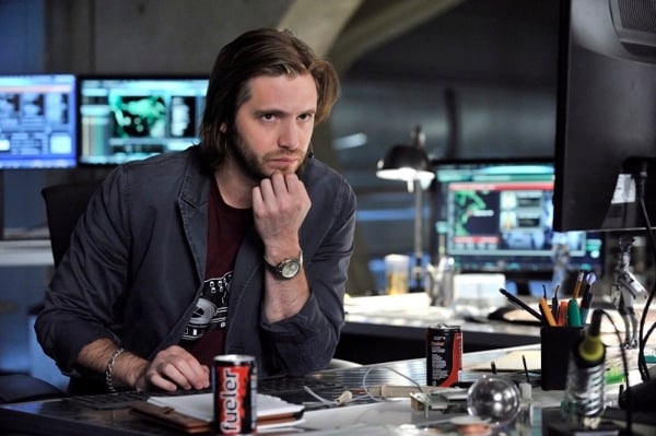 Nikita (2010) : Photo Aaron Stanford