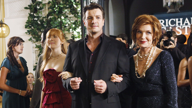 Photo Nathan Fillion, Susan Sullivan, Molly C. Quinn