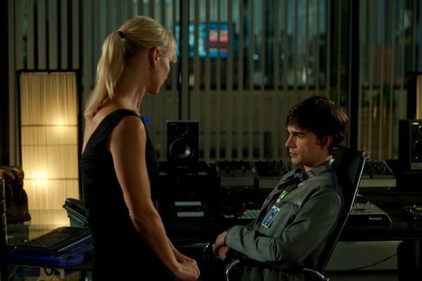 Covert Affairs : Photo Kari Matchett, Christopher Gorham