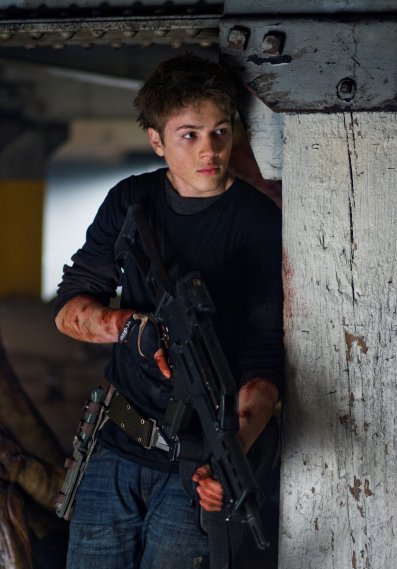 Falling Skies : Photo Connor Jessup