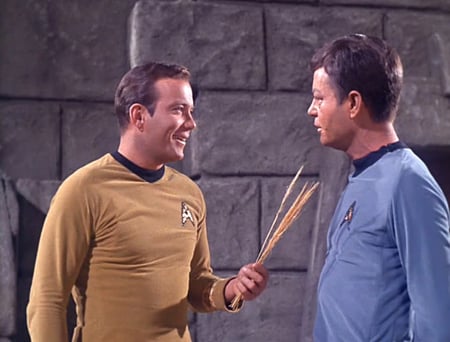 Star Trek : Photo William Shatner, DeForest Kelley