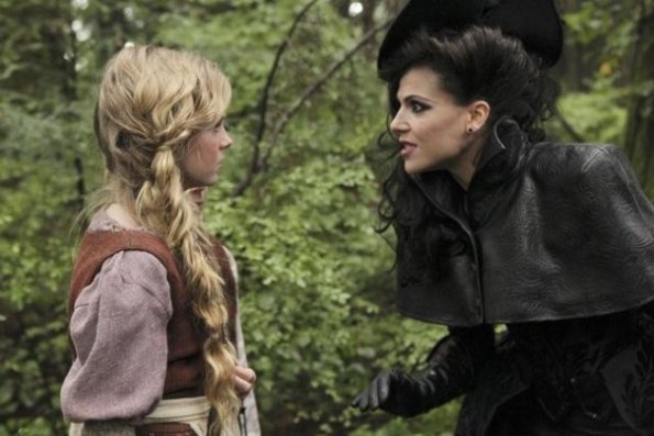 Once Upon a Time : Photo Karley Scott Collins, Lana Parrilla