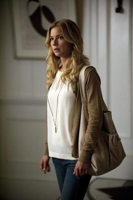 Revenge : Photo Emily VanCamp