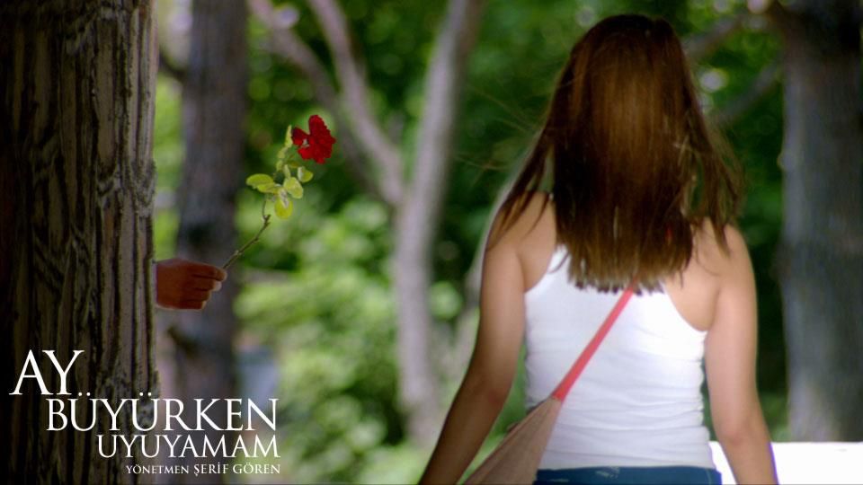Ay Büyürken Uyuyamam : Photo
