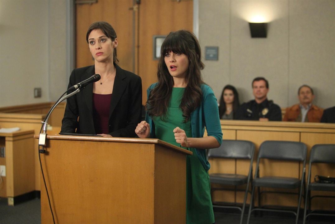 New Girl : Photo Lizzy Caplan, Zooey Deschanel