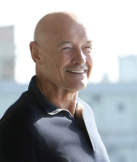 666 Park Avenue : Photo Terry O'Quinn