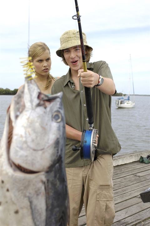 H2O : Photo Claire Holt, Angus McLaren