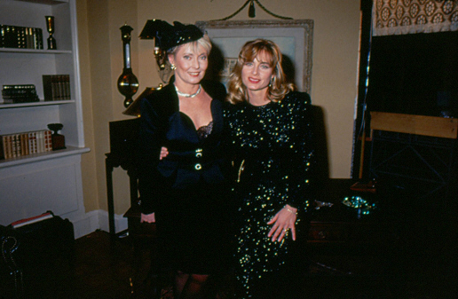 Photo Judith McConnell, Eileen Davidson