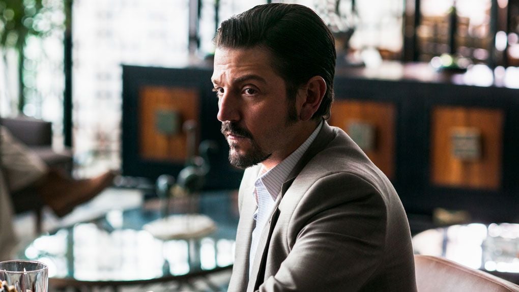 Michael Peña Films Et Programmes Tv Narcos – Mexico : Découvrez les premières photos de Michael Peña et