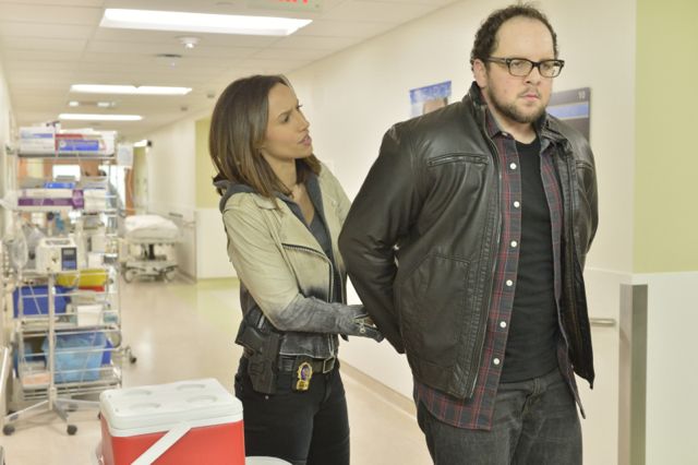 Beauty and The Beast (2012) : Photo Austin Basis, Nina Lisandrello