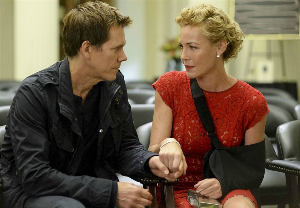 Following : Photo Kevin Bacon, Connie Nielsen