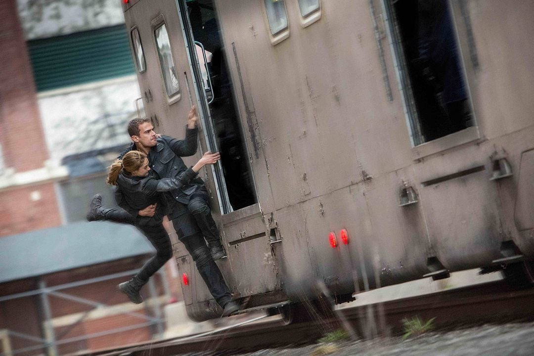 Divergente : Photo Shailene Woodley, Theo James