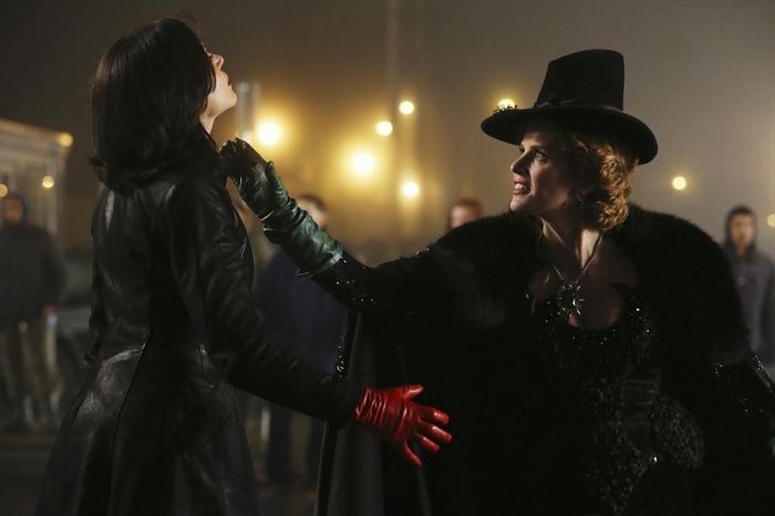 Once Upon a Time : Photo Rebecca Mader, Lana Parrilla