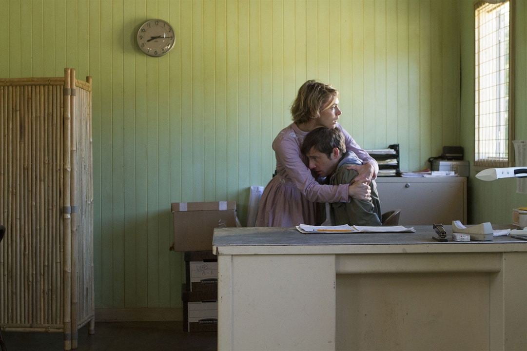 The Sacrament : Photo Amy Seimetz, Kentucker Audley