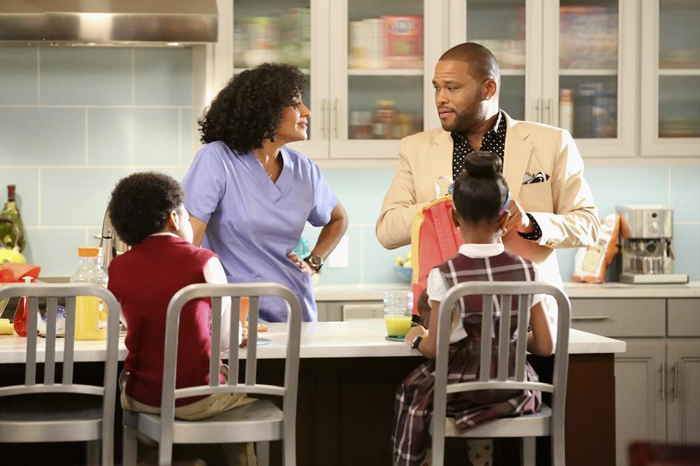 Black-ish : Photo Miles Brown, Tracee Ellis Ross, Marsai Martin