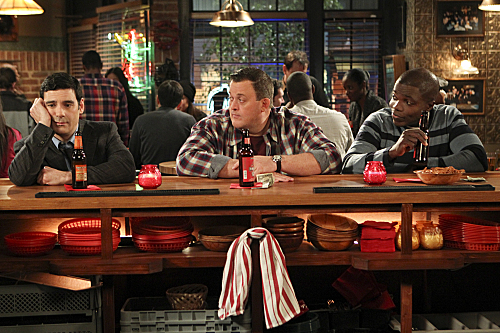 Mike & Molly : Photo Reno Wilson, Mather Zickel, Billy Gardell