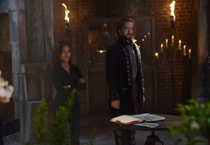 Sleepy Hollow : Photo Nicole Beharie, Tom Mison