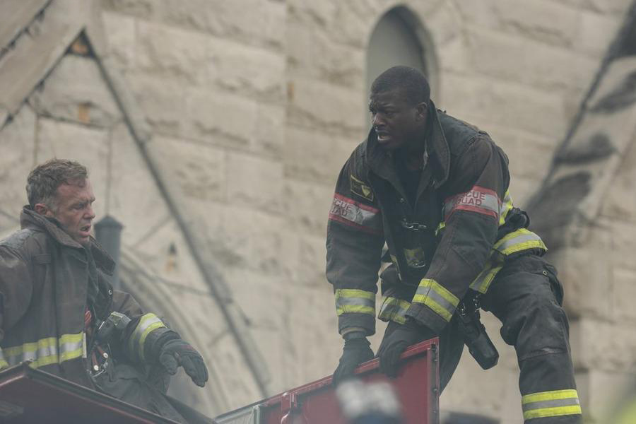 Chicago Fire : Photo David Eigenberg, Edwin Hodge