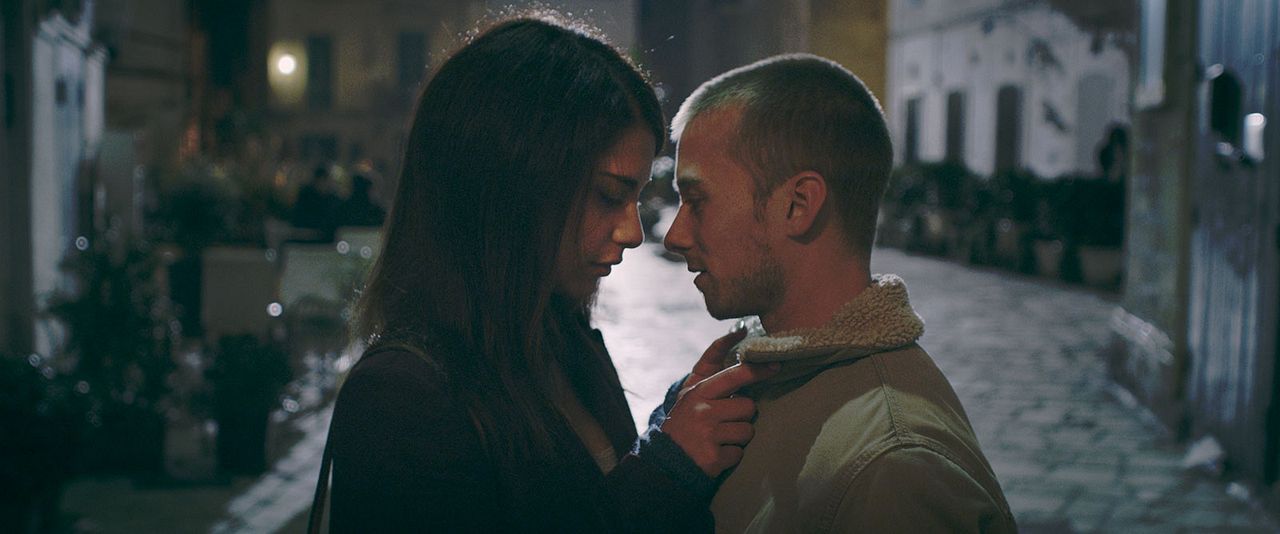 Spring : Photo Nadia Hilker, Lou Taylor Pucci