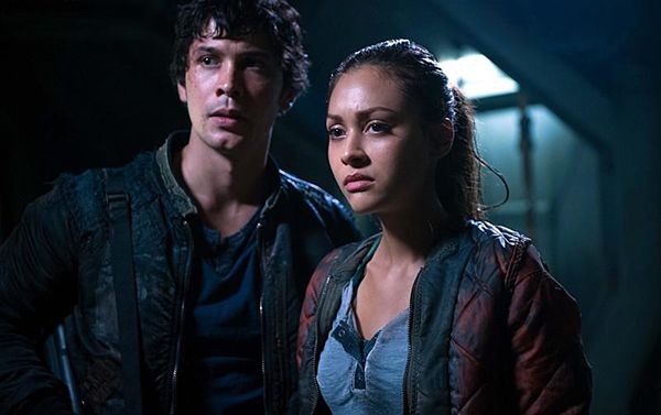 Les 100 : Photo Bob Morley, Lindsey Morgan