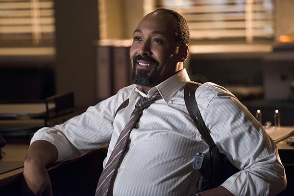 Flash (2014) : Photo Jesse L. Martin