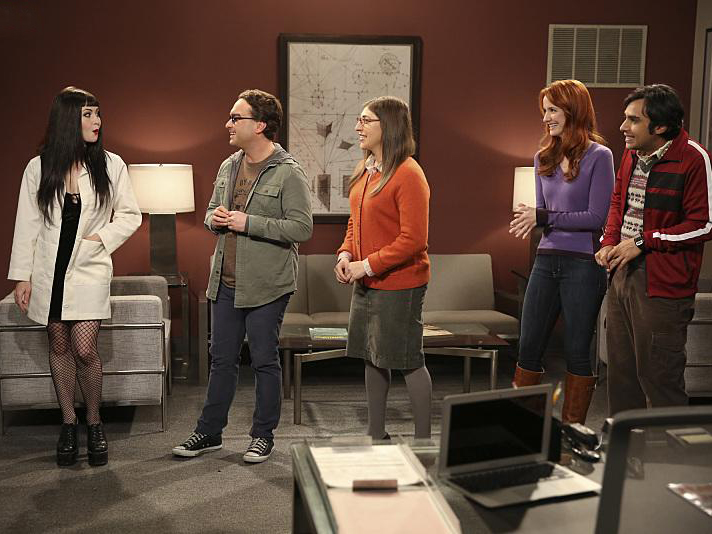 The Big Bang Theory : Photo Molly Morgan, Kunal Nayyar, Mayim Bialik, Johnny Galecki