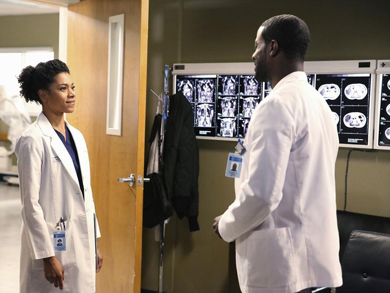 Grey's Anatomy : Photo Kelly McCreary, Lance Gross