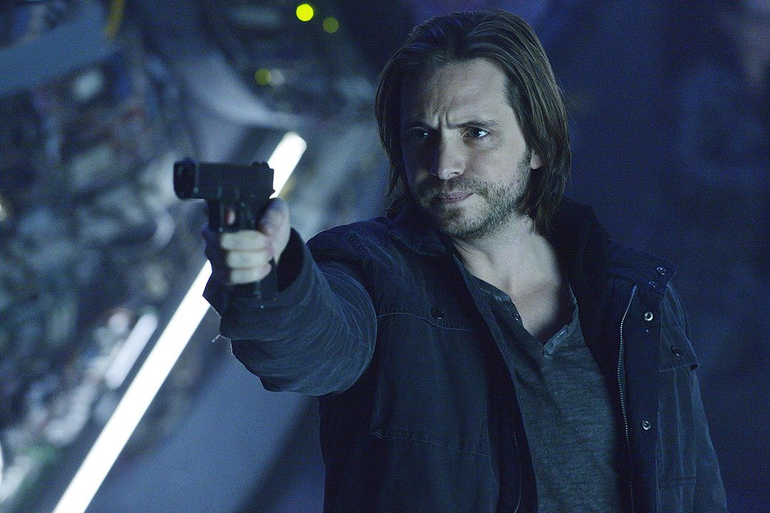 12 Monkeys : Photo Aaron Stanford