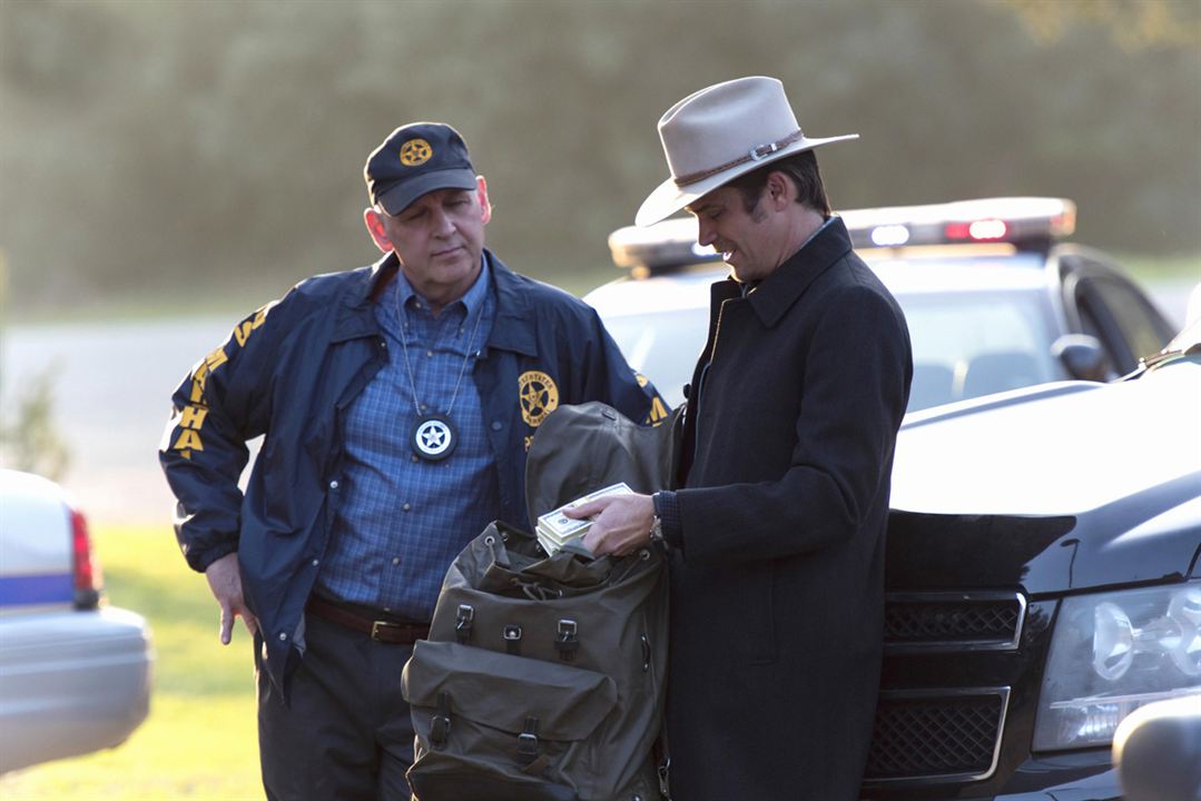 Justified : Photo Nick Searcy, Timothy Olyphant
