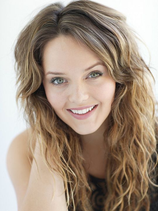 Affiche Rebecca Breeds