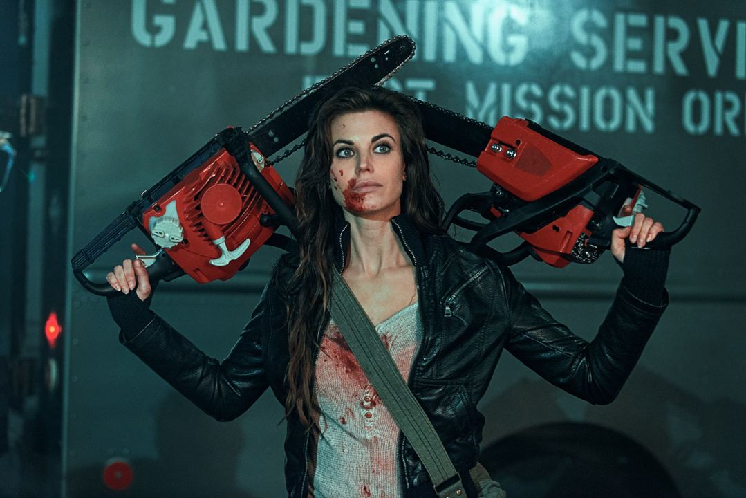 Dead Rising: Watchtower : Photo Meghan Ory