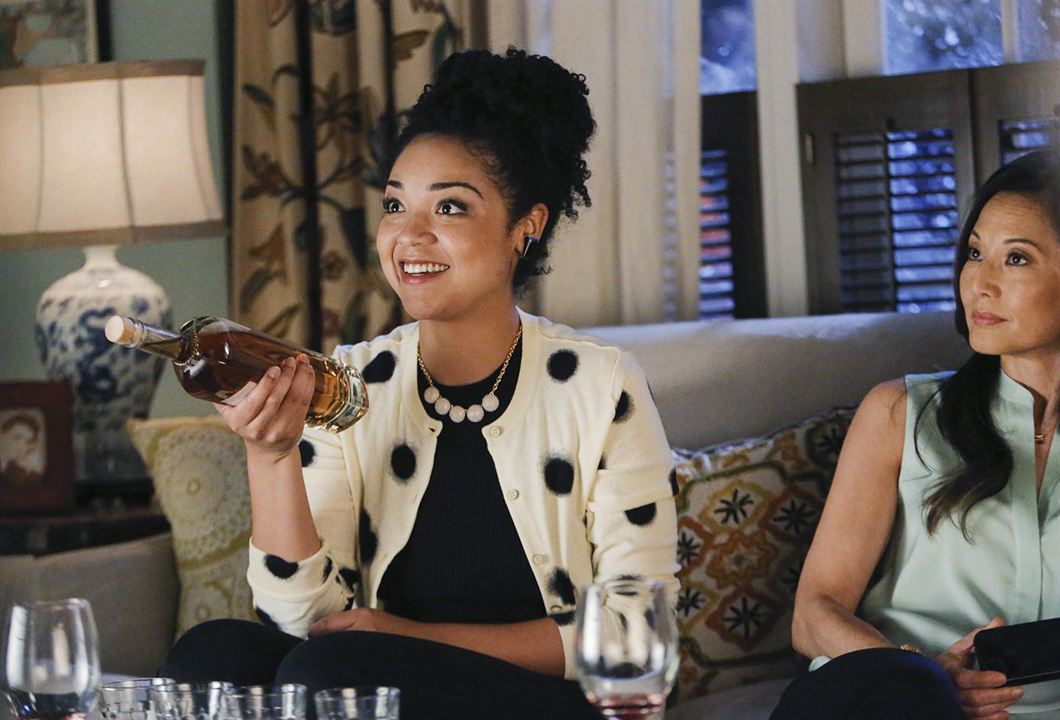 Chasing Life : Photo Tamlyn Tomita, Aisha Dee