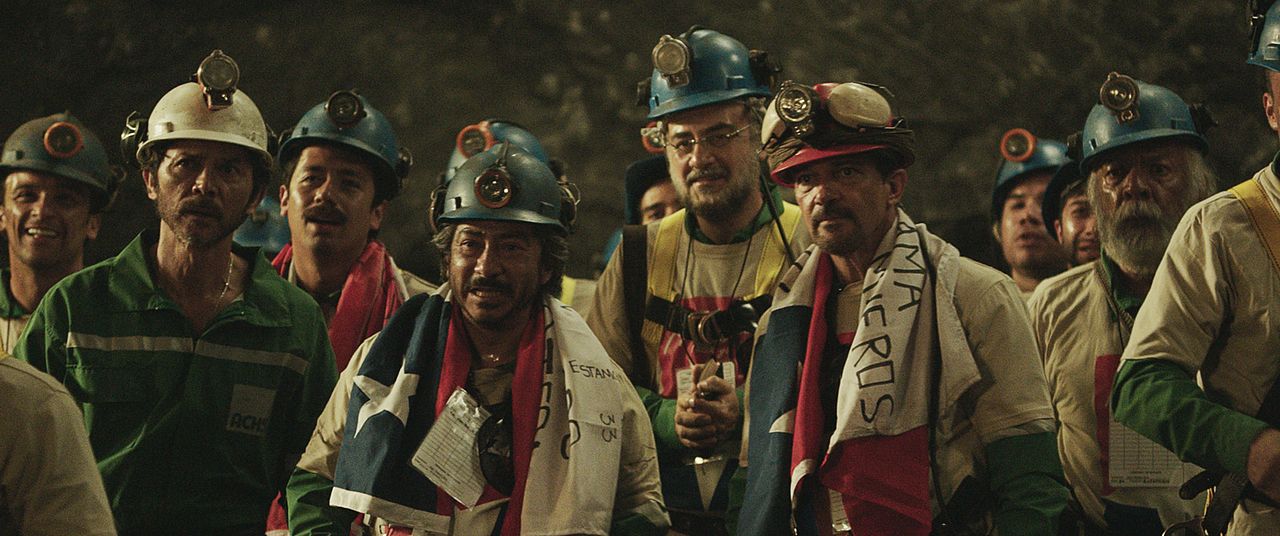 The 33 : Photo Antonio Banderas, Lou Diamond Phillips