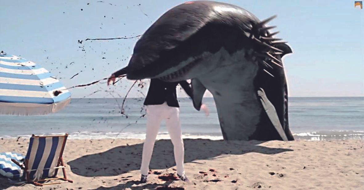 Sharktopus vs. Pteracuda : Photo